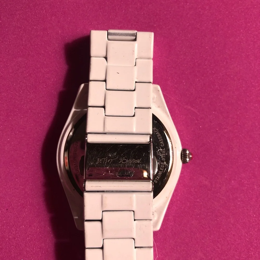 Betsey Johnson Heart with pink crystals watch. - Picture 6 of 9